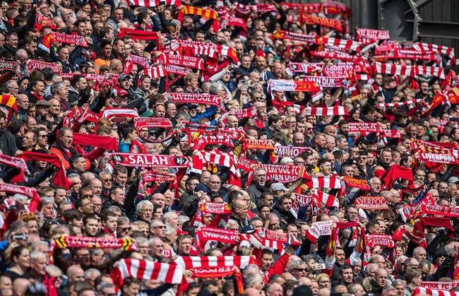 山东泰山达成中国顶级联赛总积分1500分里程碑，为中超首队（山东泰山总积分破1500分，成中超首队达成顶级联赛里程碑）