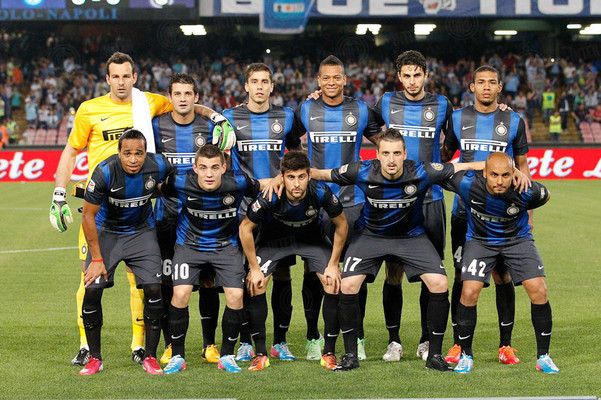 足球报：海港内部鼓励球员放开去打，高层无条件信任穆斯卡特（足球报：海港队内号召球员大胆去踢，高层对穆斯卡特完全信任）