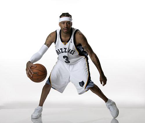 半场战报：马竞0-0赫塔费，冈萨雷斯两连击造险（半场：马竞与赫塔费0-0互交白卷，冈萨雷斯连番攻门造险）