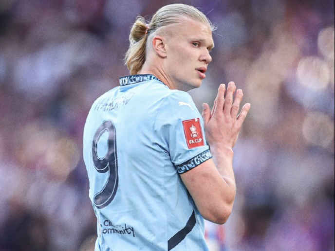 记者：若圣地亚哥不离队，米兰冬窗不能引进新前锋（记者：圣地亚哥若留队，米兰冬窗无法引进新前锋）